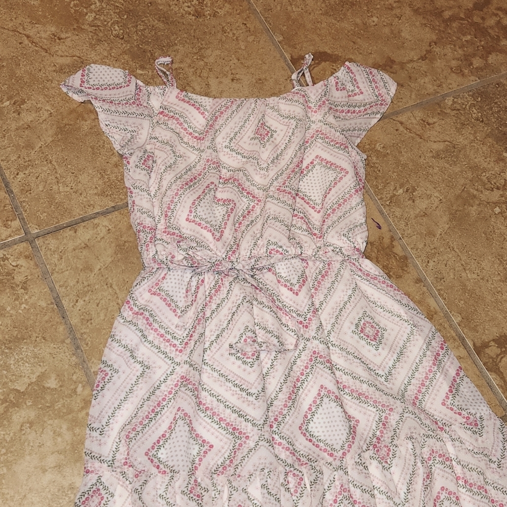 Girls peekaboo shoulder dress